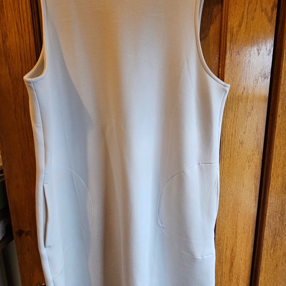 New Spanx Air Essentials Cloud Dress - Picture 1 of 6